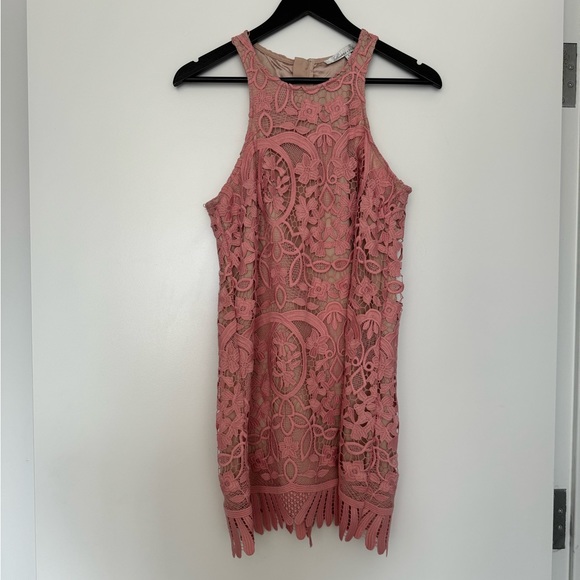 Lovers + Friends Caspian Lace Shift Dress - Picture 6 of 7